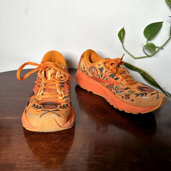 Merrell Ghost 14 Women’s 7.5 Turkey Trot Shoes - Thanksgiving Themed Runners